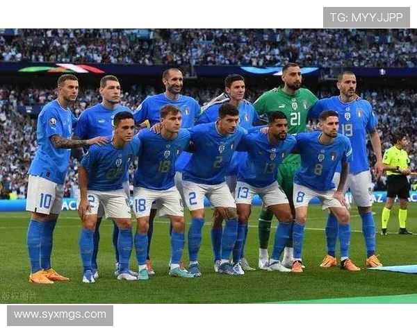 意大利客场挑战爱沙尼亚雷特吉携基恩出击拉斯帕多里担纲锋线核心 意大利客场挑战爱沙尼亚雷特吉携基恩出击拉斯帕多里担纲锋线核心